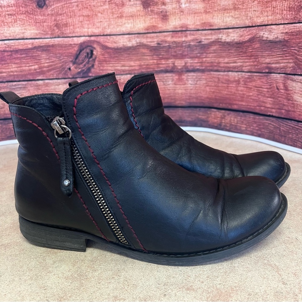 Spring Step Black Leather Oziel Ankle Boot